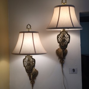 9_Wall sconces